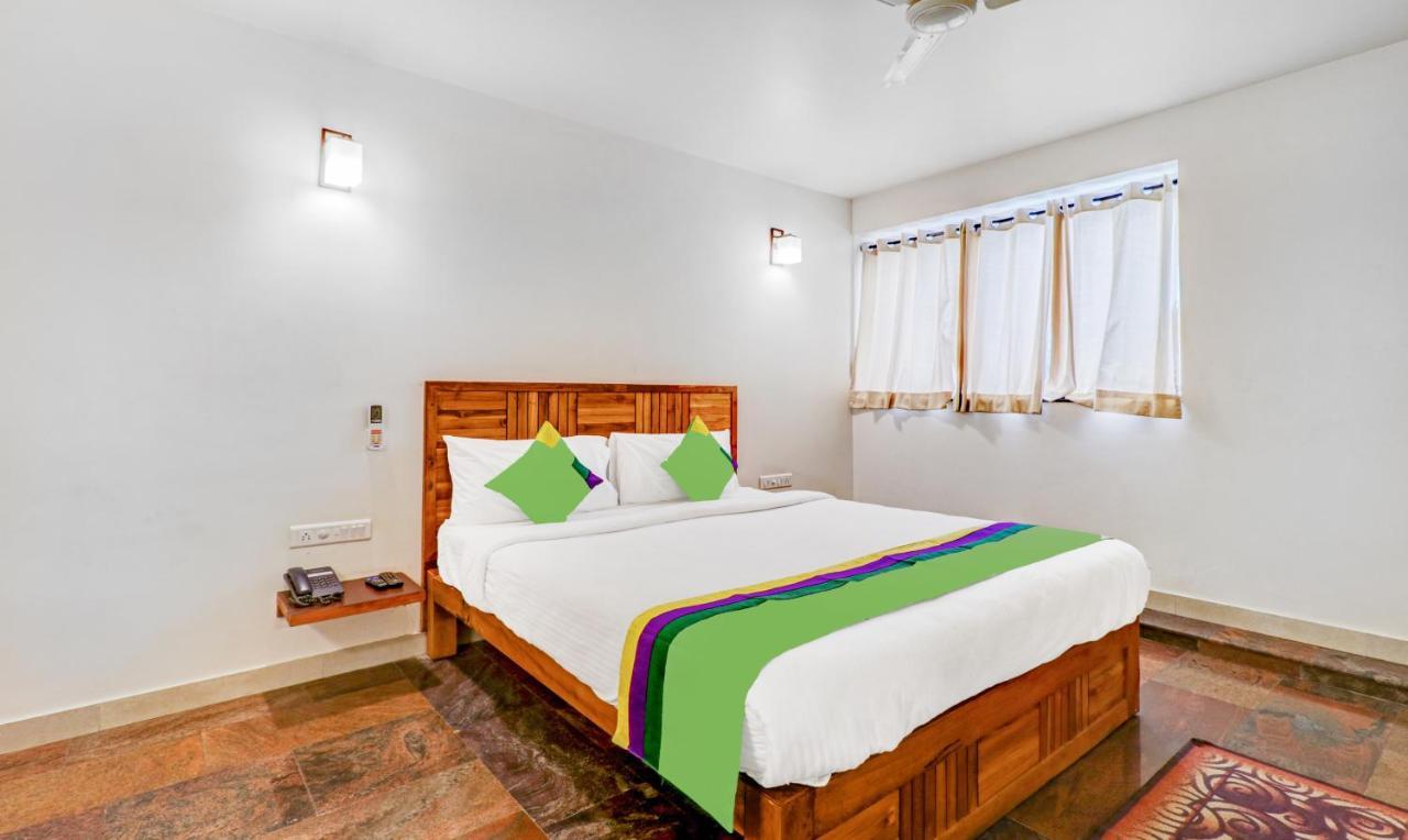 Treebo Benaka Residency Hotell Chikmagalūr Eksteriør bilde