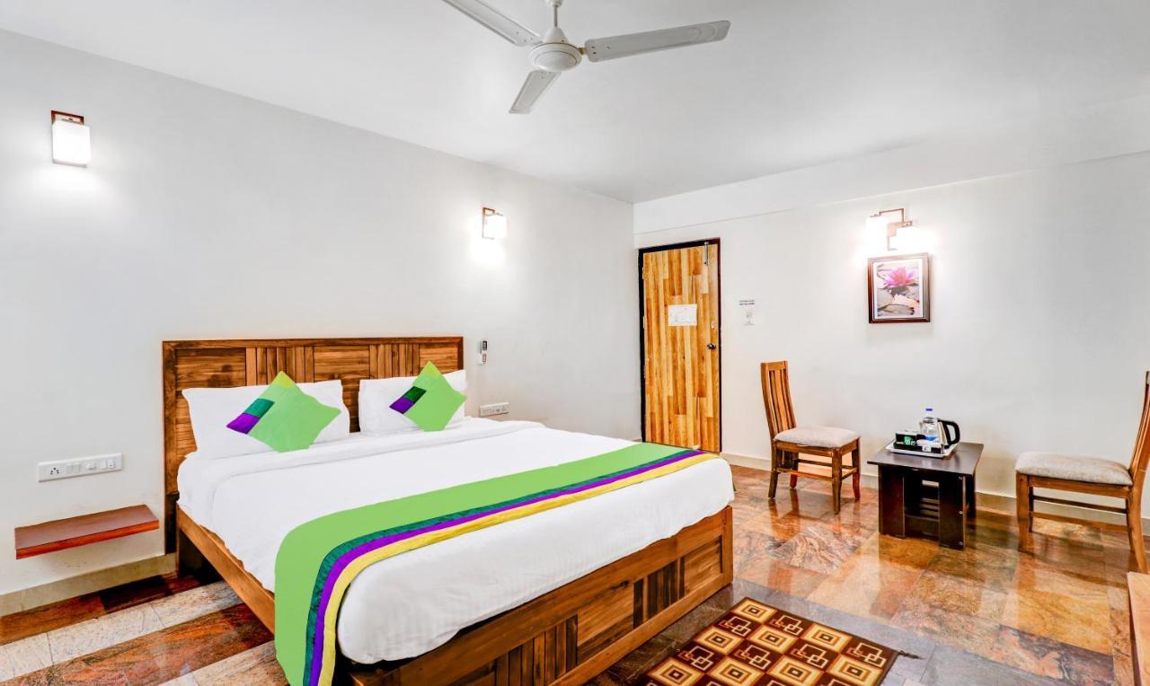 Treebo Benaka Residency Hotell Chikmagalūr Eksteriør bilde